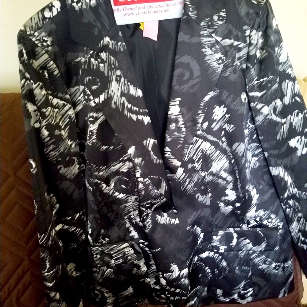 Chico’s Black and Grey blazer